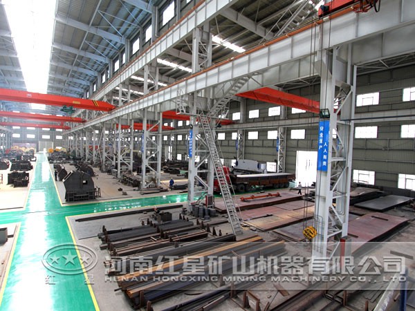 破碎機生產(chǎn)車間 破碎機生產(chǎn)車間