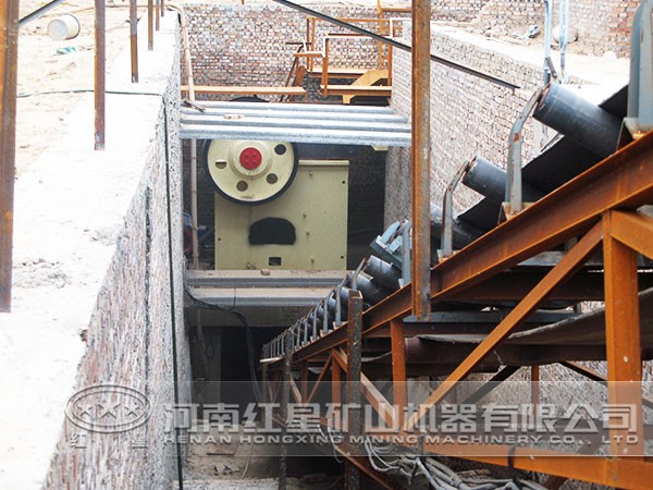 破碎系統(tǒng)生成現(xiàn)場(chǎng) 破碎系統(tǒng)生成現(xiàn)場(chǎng)