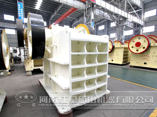 顎式破碎機(jī)