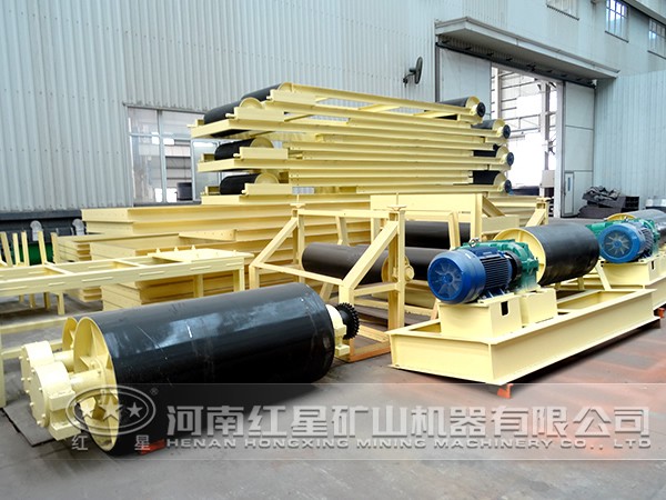 皮帶輸送機(jī) 皮帶輸送機(jī)