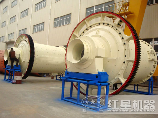 正在作業(yè)的工人 正在作業(yè)的工人