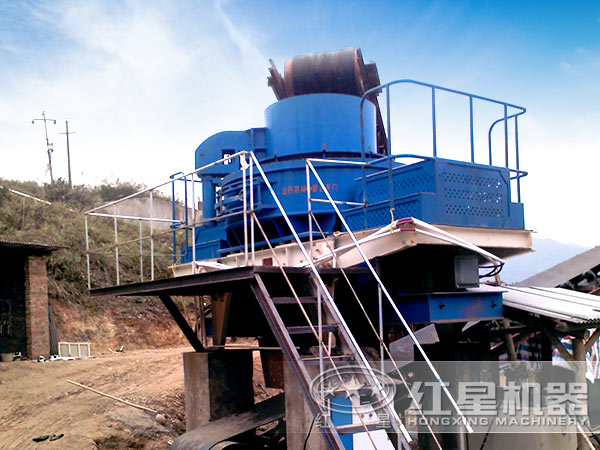 砂石加工生產(chǎn)線現(xiàn)場(chǎng) 砂石加工生產(chǎn)線現(xiàn)場(chǎng)