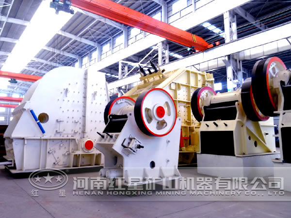 破碎機(jī)生產(chǎn)車(chē)間 破碎機(jī)生產(chǎn)車(chē)間