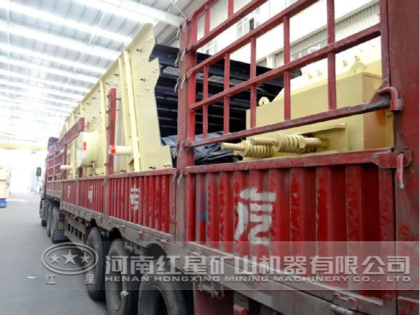 圓振動(dòng)篩發(fā)貨現(xiàn)場(chǎng) 圓振動(dòng)篩發(fā)貨現(xiàn)場(chǎng)