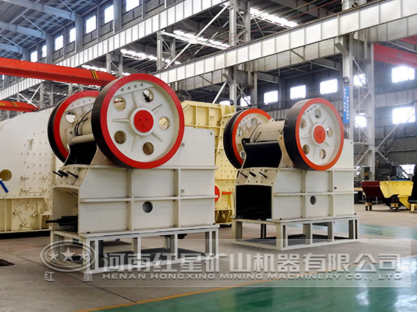 礦山機械設(shè)備顎式破碎機 礦山機械設(shè)備顎式破碎機