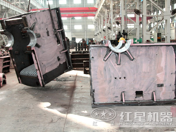 顎式破石機(jī)生產(chǎn)廠家 顎式破石機(jī)生產(chǎn)廠家