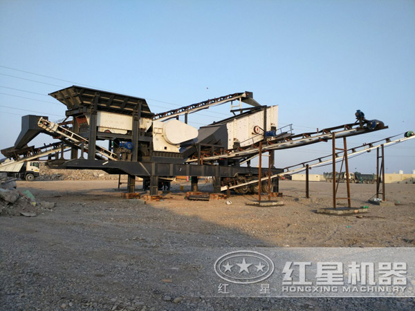 全自動(dòng)碎石機(jī)生產(chǎn)現(xiàn)場(chǎng) 全自動(dòng)碎石機(jī)生產(chǎn)現(xiàn)場(chǎng)