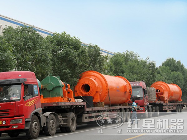 球磨機(jī)發(fā)貨現(xiàn)場 球磨機(jī)發(fā)貨現(xiàn)場