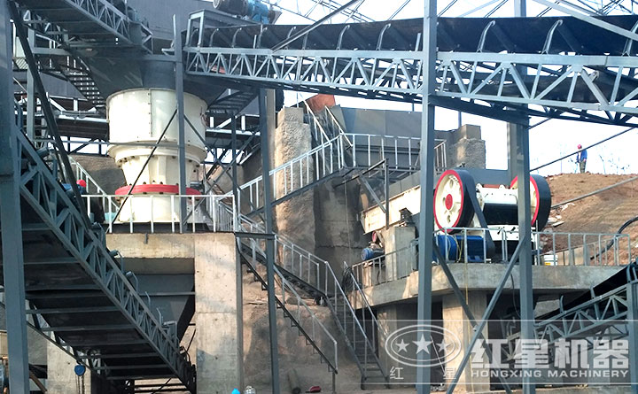 單缸圓錐破作業(yè)現(xiàn)場(chǎng)