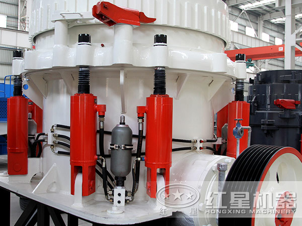 圓錐破碎機局部圖 圓錐破碎機局部圖