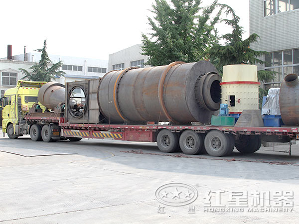 立式復(fù)合破碎機(jī)發(fā)貨現(xiàn)場(chǎng) 立式復(fù)合破碎機(jī)發(fā)貨現(xiàn)場(chǎng)