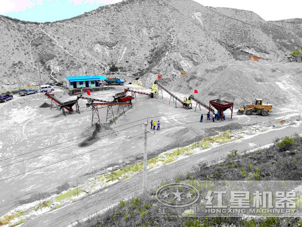 大型環(huán)保沖擊式制砂機作業(yè)現(xiàn)場 大型環(huán)保沖擊式制砂機作業(yè)現(xiàn)場