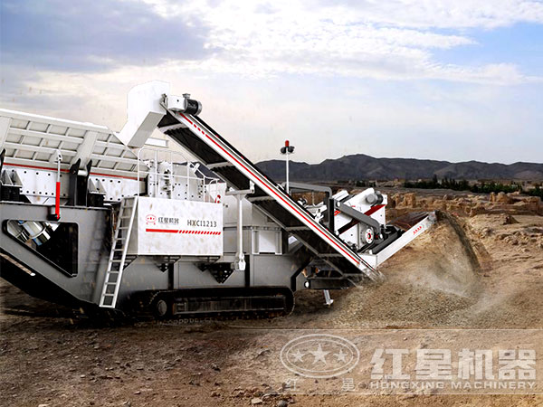 履帶移動破生產(chǎn)現(xiàn)場 履帶移動破生產(chǎn)現(xiàn)場