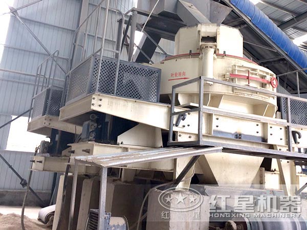 制砂機(jī)作業(yè)現(xiàn)場 制砂機(jī)作業(yè)現(xiàn)場