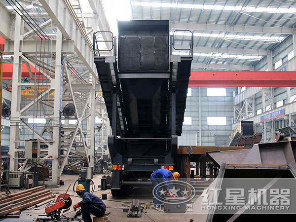 紅星機器生產(chǎn)車間 紅星機器生產(chǎn)車間