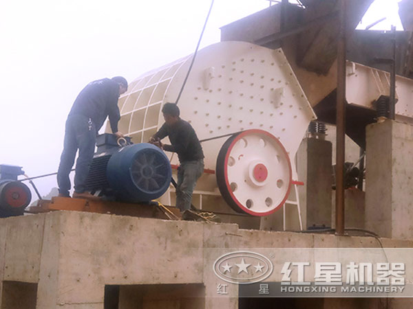 重錘破安裝、調(diào)試現(xiàn)場(chǎng)