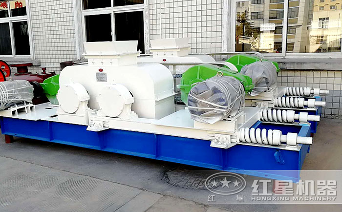 對(duì)輥機(jī) 對(duì)輥機(jī)