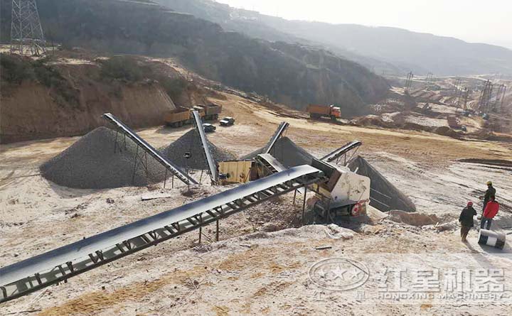 小型反擊碎石機客戶現(xiàn)場