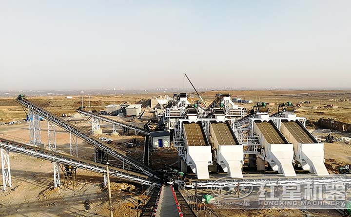 石子篩分機客戶現(xiàn)場 石子篩分機客戶現(xiàn)場