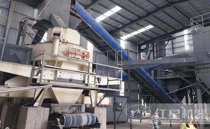 制砂機(jī)作業(yè)現(xiàn)場 制砂機(jī)作業(yè)現(xiàn)場