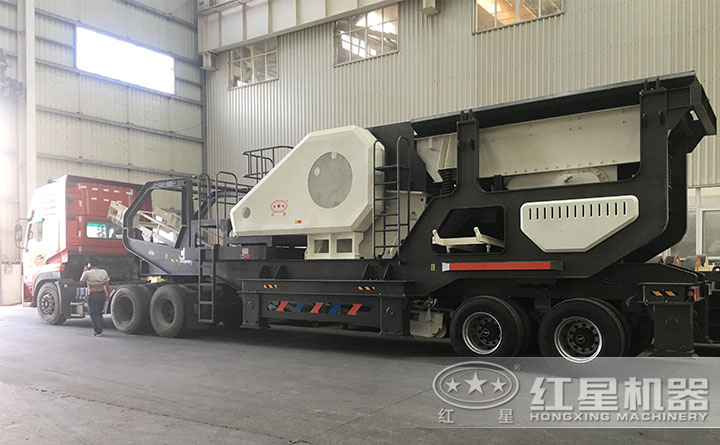 紅星移動(dòng)式機(jī)制砂生產(chǎn)線發(fā)貨現(xiàn)場(chǎng) 紅星移動(dòng)式機(jī)制砂生產(chǎn)線發(fā)貨現(xiàn)場(chǎng)