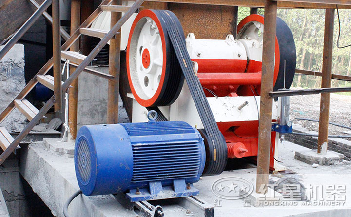 顎式破碎機(jī) 顎式破碎機(jī)