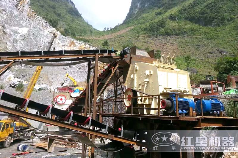 河南客戶現(xiàn)場，設(shè)備配置：反擊破