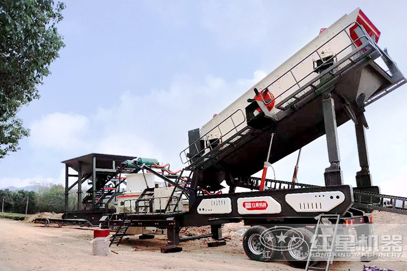 移動(dòng)制砂機(jī)設(shè)備客戶現(xiàn)場 移動(dòng)制砂機(jī)設(shè)備客戶現(xiàn)場