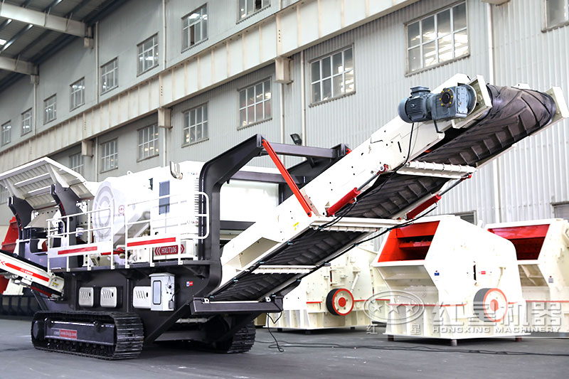 履帶式碎石機(jī)設(shè)備廠區(qū) 履帶式碎石機(jī)設(shè)備廠區(qū)