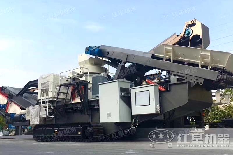 履帶式圓錐式碎石機(jī) 履帶式圓錐式碎石機(jī)