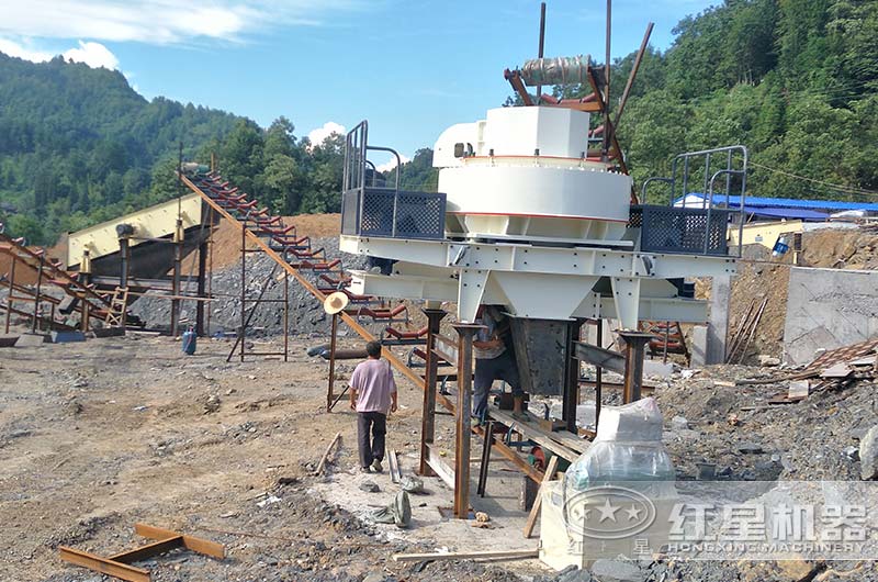 磨沙生產(chǎn)現(xiàn)場 磨沙生產(chǎn)現(xiàn)場