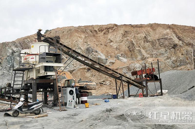 制砂機(jī)作業(yè)現(xiàn)場 制砂機(jī)作業(yè)現(xiàn)場