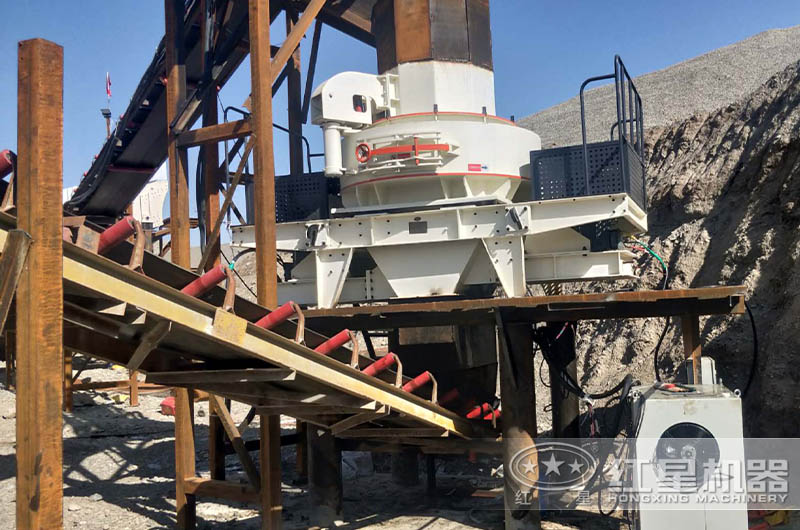 制砂機(jī)作業(yè)現(xiàn)場(chǎng) 制砂機(jī)作業(yè)現(xiàn)場(chǎng)