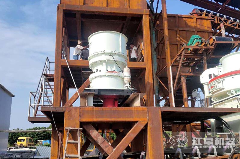 制砂生產(chǎn)線的設(shè)備配置方案 制砂生產(chǎn)線的設(shè)備配置方案