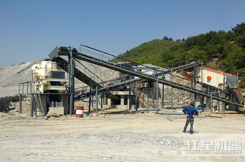 制砂加工現(xiàn)場(chǎng)實(shí)拍 制砂加工現(xiàn)場(chǎng)實(shí)拍