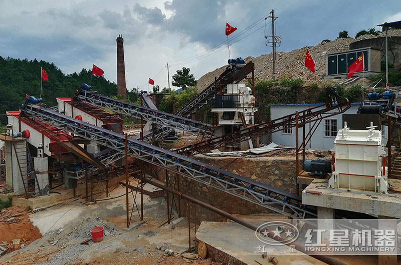 青石制砂加工客戶現(xiàn)場(chǎng) 青石制砂加工客戶現(xiàn)場(chǎng)